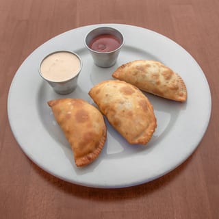 Ground Beef Empanada / Carne Molida Empanada