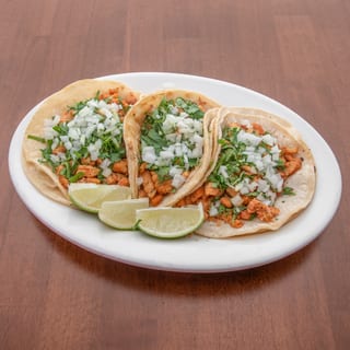 Taco De Pollo / Chicken Taco