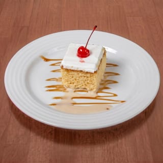 Pastel Tres Leches / Tres Leches Cake